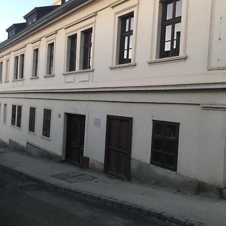 Veszprém Sziklai Apartman מראה חיצוני תמונה