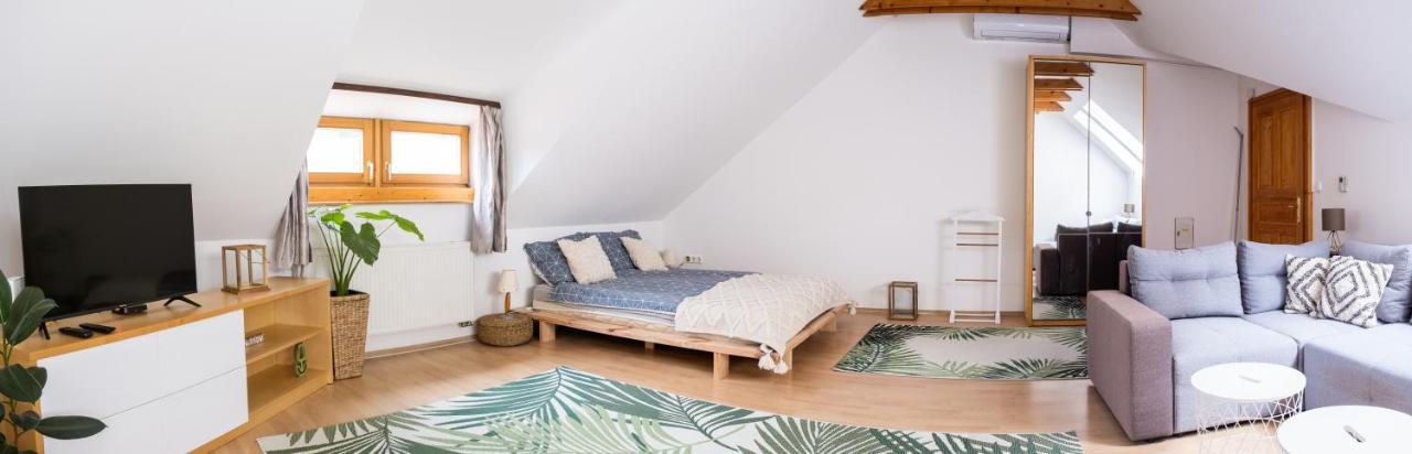 Veszprém Sziklai Apartman מראה חיצוני תמונה